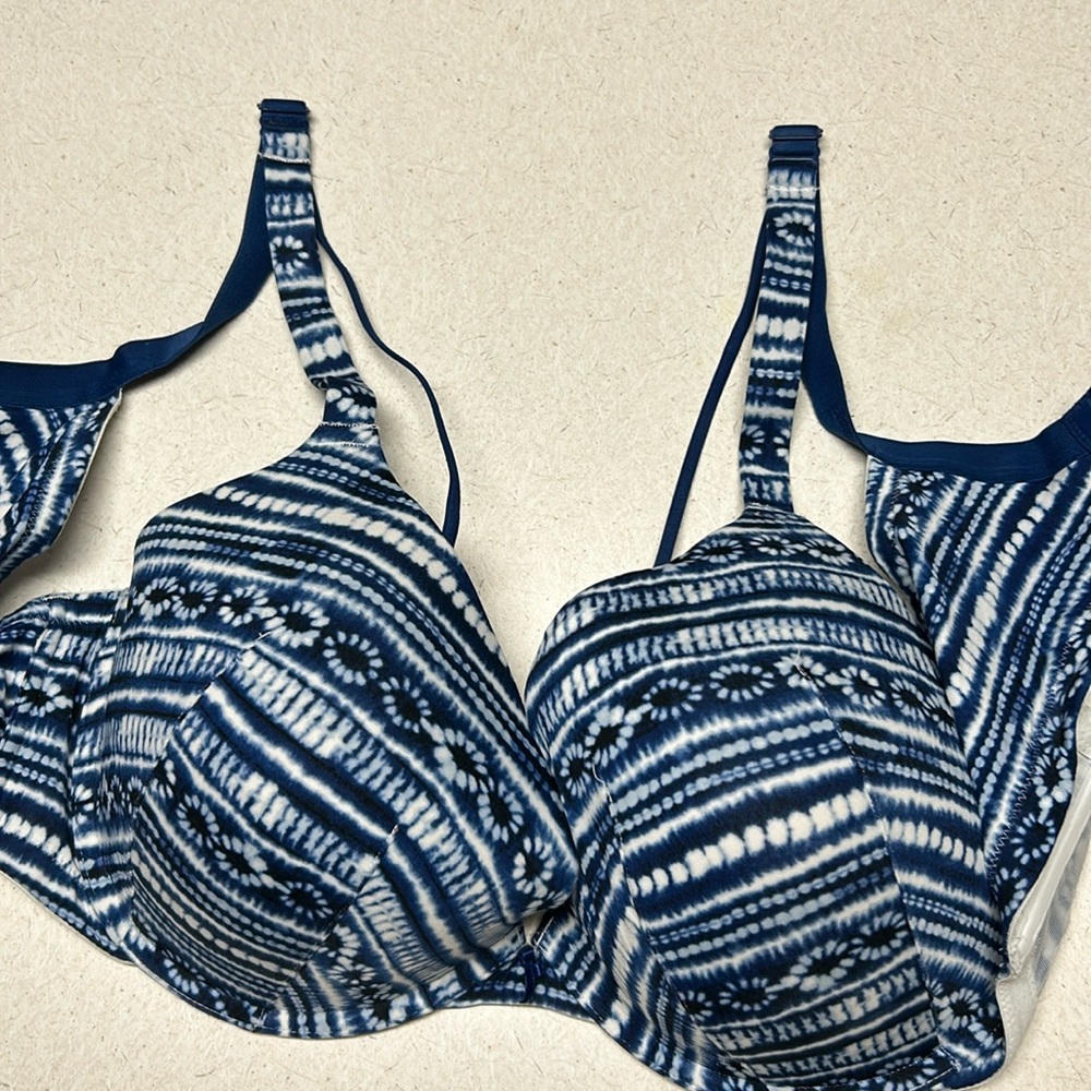 Cacique 42D cotton bra